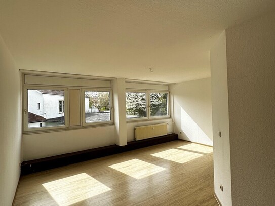 Lichtdurchflutete 2-ZKB Wohnung am Schloss