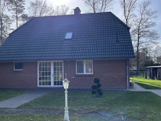 Charmantes Einfamilienhaus/Waldrandlage