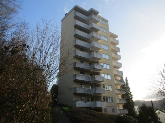 Drei Zimmer plus Eßzimmer (Diele) mit Balkon im 6. OG (Aufzug), Hemer