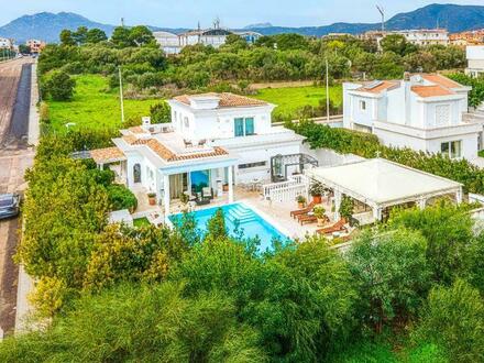 Spectakuläre Villa in Olbia Sardinien