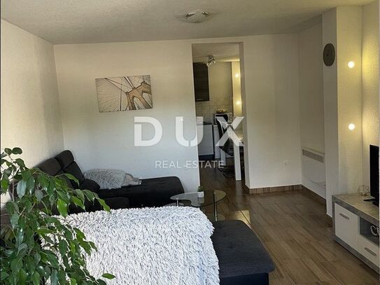 NOVI VINODOLSKI - Wohnung, 74 m2, 2 Schlafzimmer + Badezimmer, 50 m vom Meer entfernt!!!