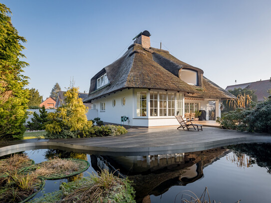 *Einmalige Gelegenheit*
Märchenhaftes Landhaus unter Reet vor den Toren Hamburgs