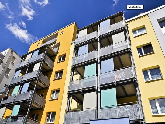 Mehrfamilienhaus in 41239 Mönchengladbach, Bachstr.