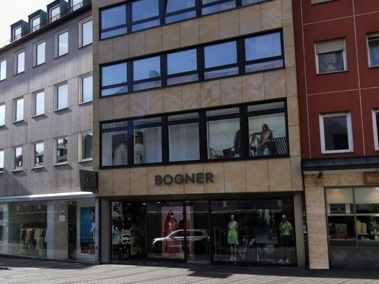 LADEN: BOGNER - ca. 240 m² - große Fenster