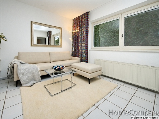 Dem Rhein so nah! Wohnung über 2 Ebenen in absolut ruhiger Lage von Düsseldorf Wittlaer