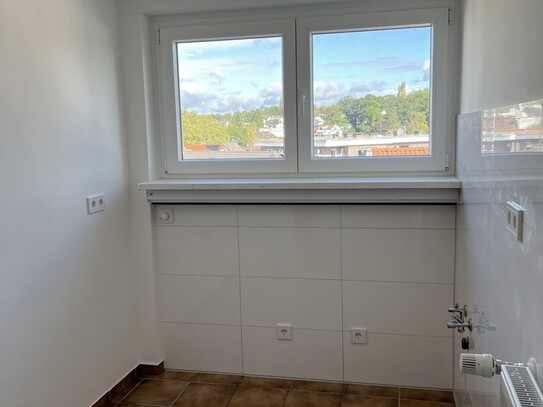 *** Charmante, modernisierte Zwei- Zi. Wohnung im Herzen von Bonn – Küdinghoven***