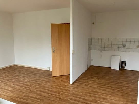 Zweiraumwohnung mit Aufzug und Balkon