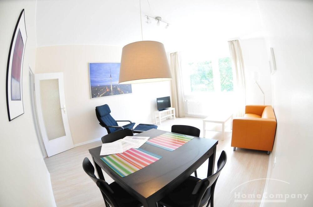 Helle 3-Zimmer-Wohnung mit Balkon in Berlin Wilmersdorf, möbliert - Foto 1