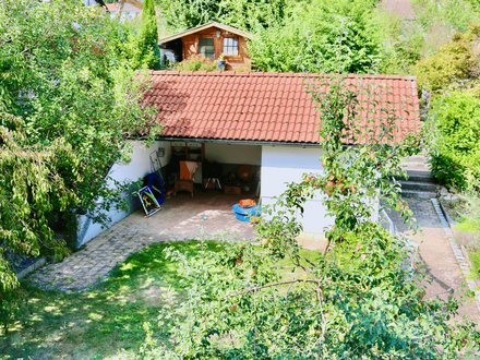 Stadtnahe Wohlfühloase mit privater Gartenidylle