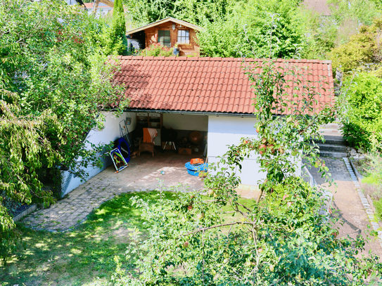 Stadtnahe Wohlfühloase mit privater Gartenidylle