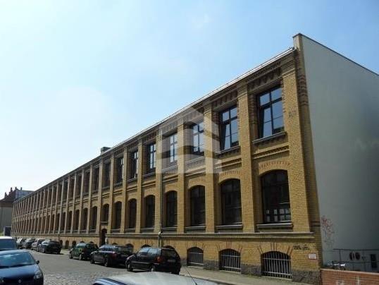 BUERO.flächen im historischen Backsteingebäude in Leipzig/Plagwitz