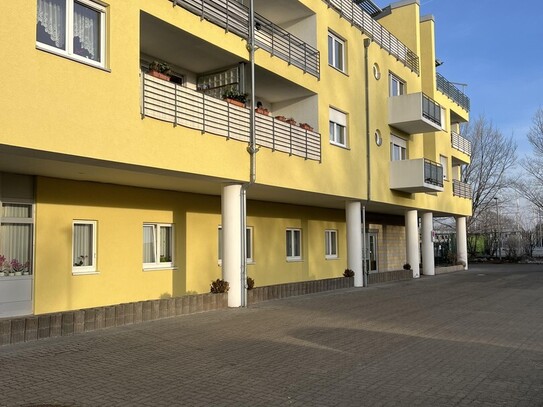 Erstbezug: Moderne 2-Zi.-Wohnung mit Balkon, barrierearm – ideal für Singles, Paare oder Senioren