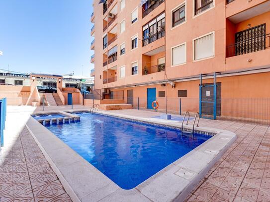 Apartment in Torrevieja with 3