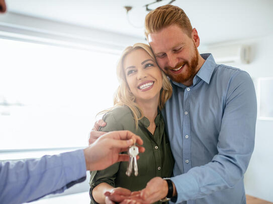 Außergewöhnliche Maisonettewohnung im modernen Loftstil - jetzt frei!