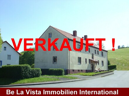 ATTRAKTIVES 5-PARTEIEN-HAUS IN HERLESHAUSEN - OT !!!