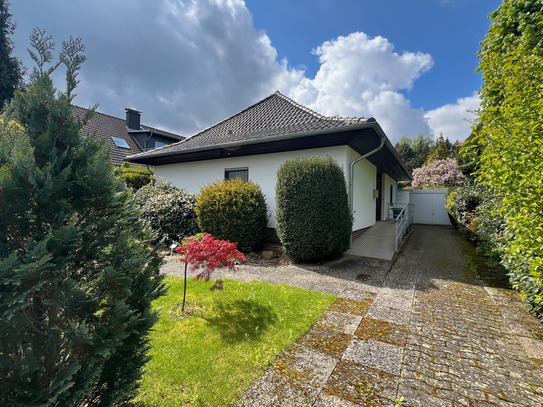 Gepflegter Bungalow mit Wintergarten und idyllischem Garten in beliebter Lage von Königslutter