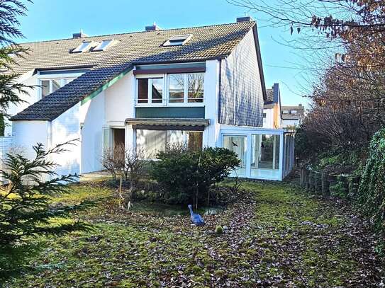 Endreihenhaus mit sehr großem Grundstück!