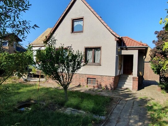 relax in the green - Freistehendes Einfamilienhaus in Stadtsiedlung mit großer Doppelgarage