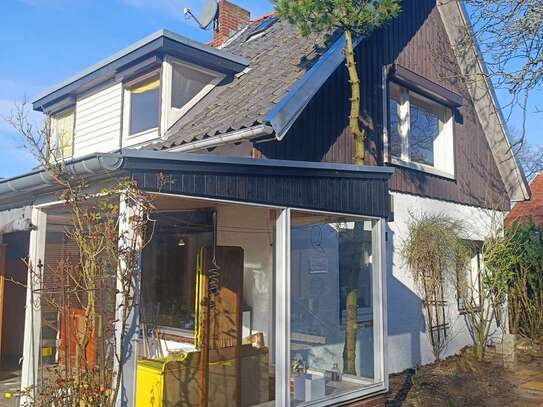 Kleines Haus an der holländischen Grenze mit großem Garten sucht Handwerker