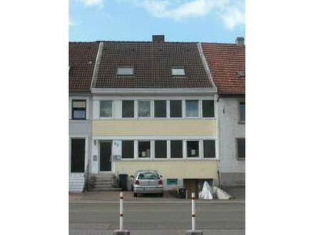 Ideal für Ihr Gewerbe - Ihre neue Büroadresse!
Zentrale Lage 3-Familienhaus in Völklingen-Ludweiler
