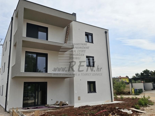 Apartment in der Nähe von Umag mit Blick auf das Meer