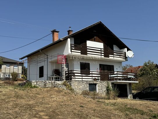 Haus Brodsko Vinogorje, Slavonski Brod, 180m2