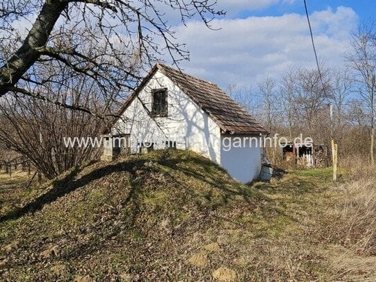 Keller/Wochenendhaus mit Panoramagrundstück im Weinberg Kéthely zu verkaufen