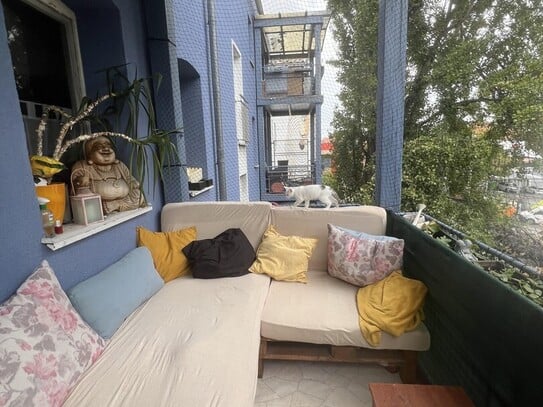 Gemütliche 2-Zimmer-Wohnung mit Balkon – Ihr neues Zuhause im 2. OG rechts!