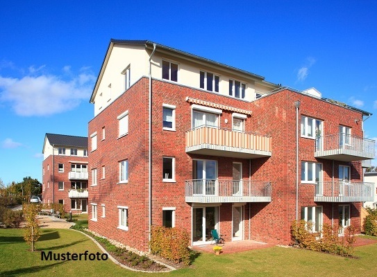 3-Zimmer-Wohnung mit Terrasse, Gartenanteil und Stellplatz