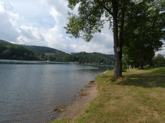 / Sommerfeeling! Der Listersee wartet auf Sie!