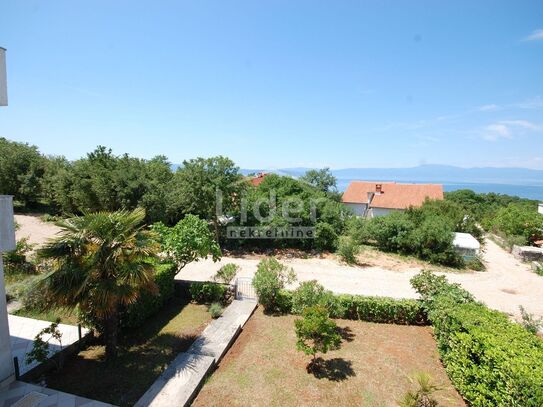 NJIVICE (KRK) Wohnung mit Terrasse und Meerblick