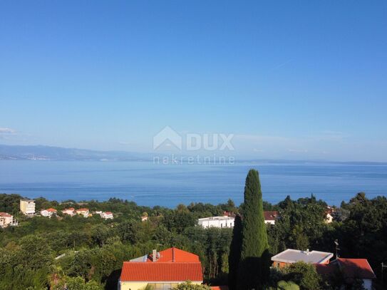 OPATIJA, OPRIĆ - Grundstück mit wunderschönem Blick auf das Meer