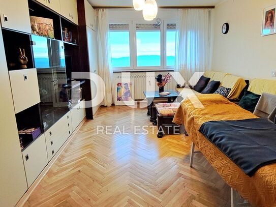 RIJEKA, SRDOČI – wunderschöne 2BR+DB mit Meerblick