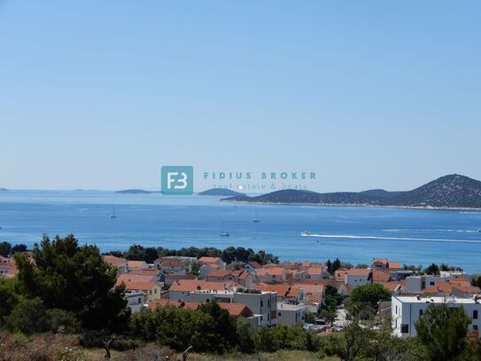 VODICE, neues Projekt, drei schöne Villen mit Pools, Wellness, Panoramablick, 390,09m2