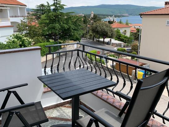 Apartment im Zentrum der Stadt Krk mit Meerblick