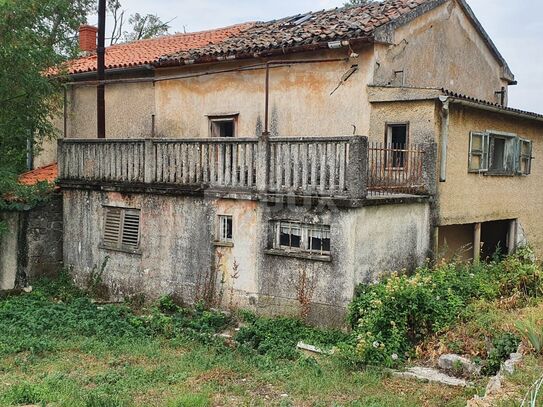 ISTRIEN, LABIN - Steinhaus mit vorläufigem Renovierungsprojekt