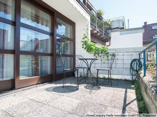 *** Freundlich sowie modern möblierte Maisonette mit Terrasse, kl. Balkon und Kamin für 3-12 Monate in der Freiburger A…