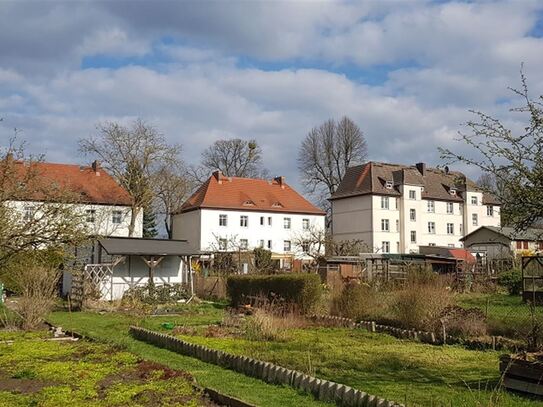 2 Zi-Whg, Küche + Bad mit Fenster, Neustrelitz - Bürgerhorststr.
