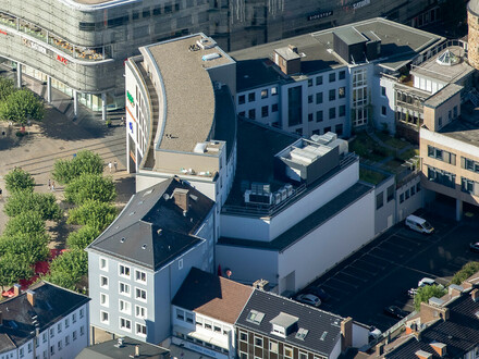 Moderne Büro-/Praxisfläche in der Kasseler Innenstadt mit herrlichen Ausblick!