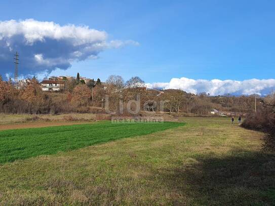 Grundstück Trviž, Pazin - Okolica, 2.383m2