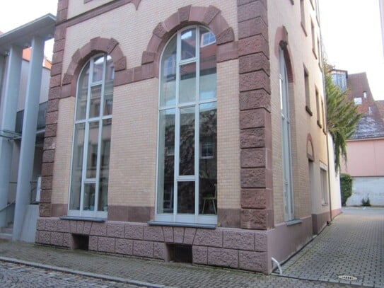 GALERIE 58 m², in 78050 VILLINGEN-ALTSTADT, ZU VERMIETEN