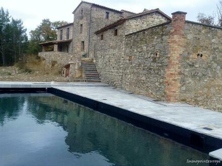 Sehr schönes Herrenhaus mit eigenem Pool in Ronti Nahe Morra Perugia - an der toscanischen Grenze in Umbrien!