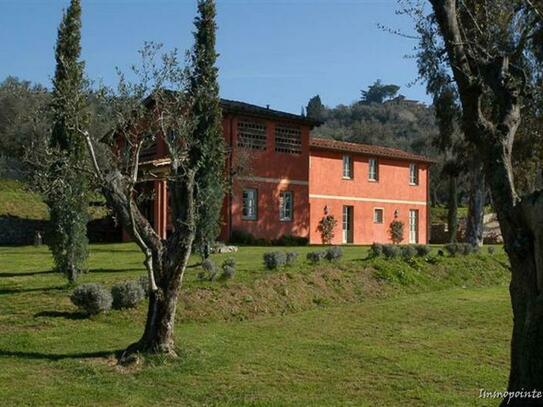 Villa Massarosa - In den Hügeln der Versilia sudl. La Spezia