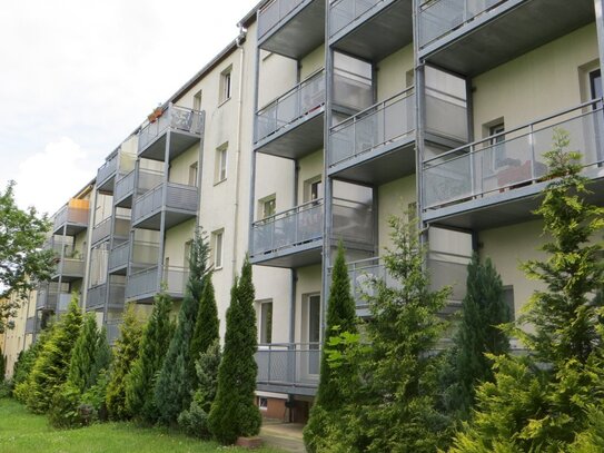 Werde gerade aufgehübscht - Kleine 4-Raum-Wohnung sucht Sie ...