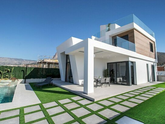 Moderne, großzügige Neubau-Villa in Finestrat Costa Blanca Nord