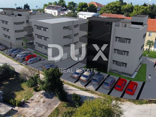 ZADAR, SUKOŠAN, Apartment mit 2 Schlafzimmern und Badezimmern in einem herrlichen Neubau mit Meerblick