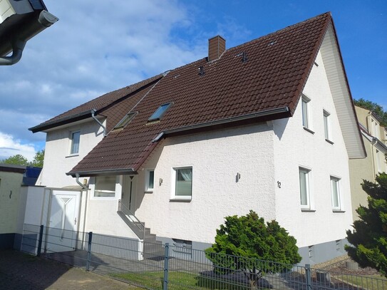 Ein neues Zuhause im Ein- bis Zweifamilienhaus mit Garten, provisionsfrei