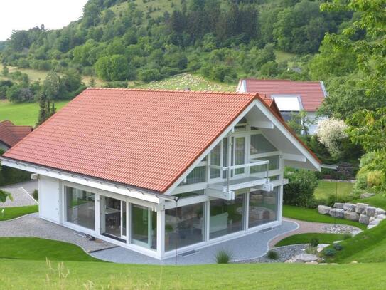 Luxuriöses HUF-Haus in herrlicher Aussichtslage für gehobene Ansprüche!