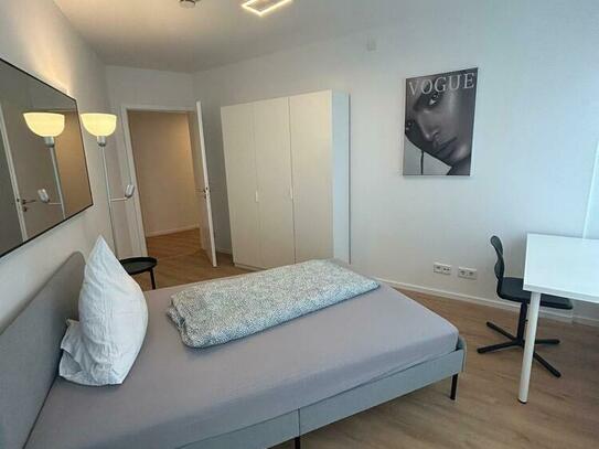 Modern möblierte 6-Zimmer-Wohnung in Neuhausen