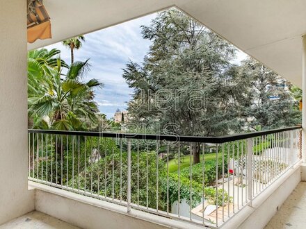 NICE, Bas Fabron : 4p de 121 m² idéal famille, piscine, à pied de la Promenade des Anglais